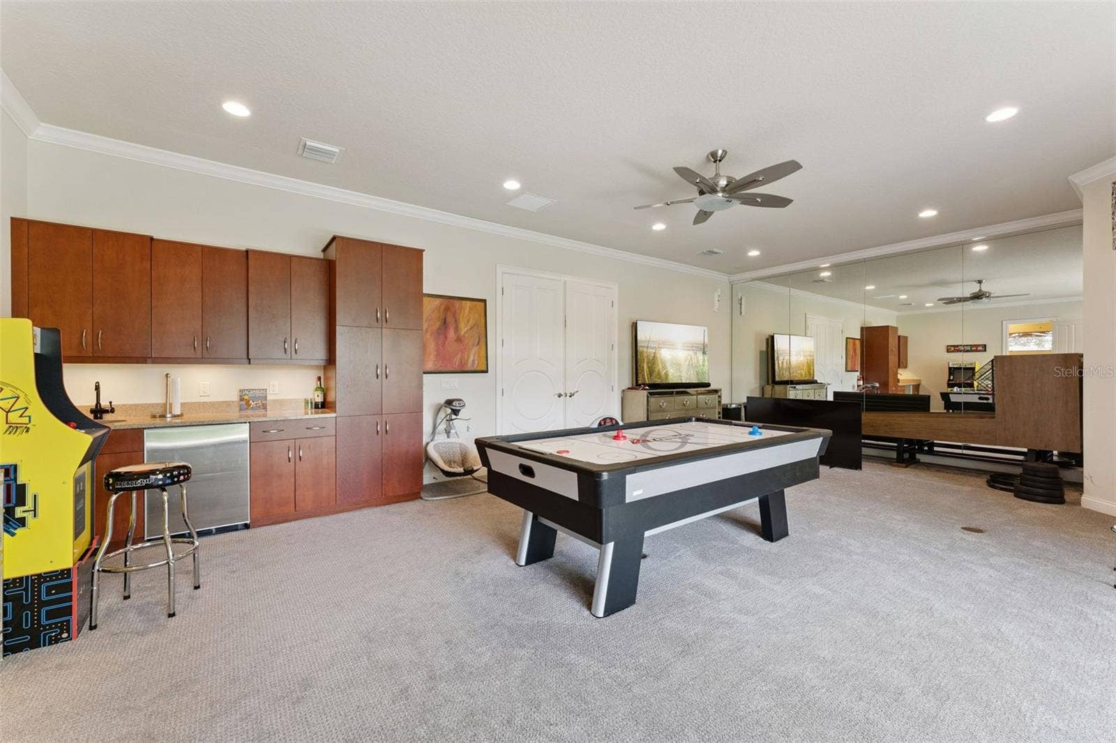 3545 LEGACY HILLS COURT, Longwood, FL 32779 3545 LEGACY HILLS COURT, Longwood, FL 32779
