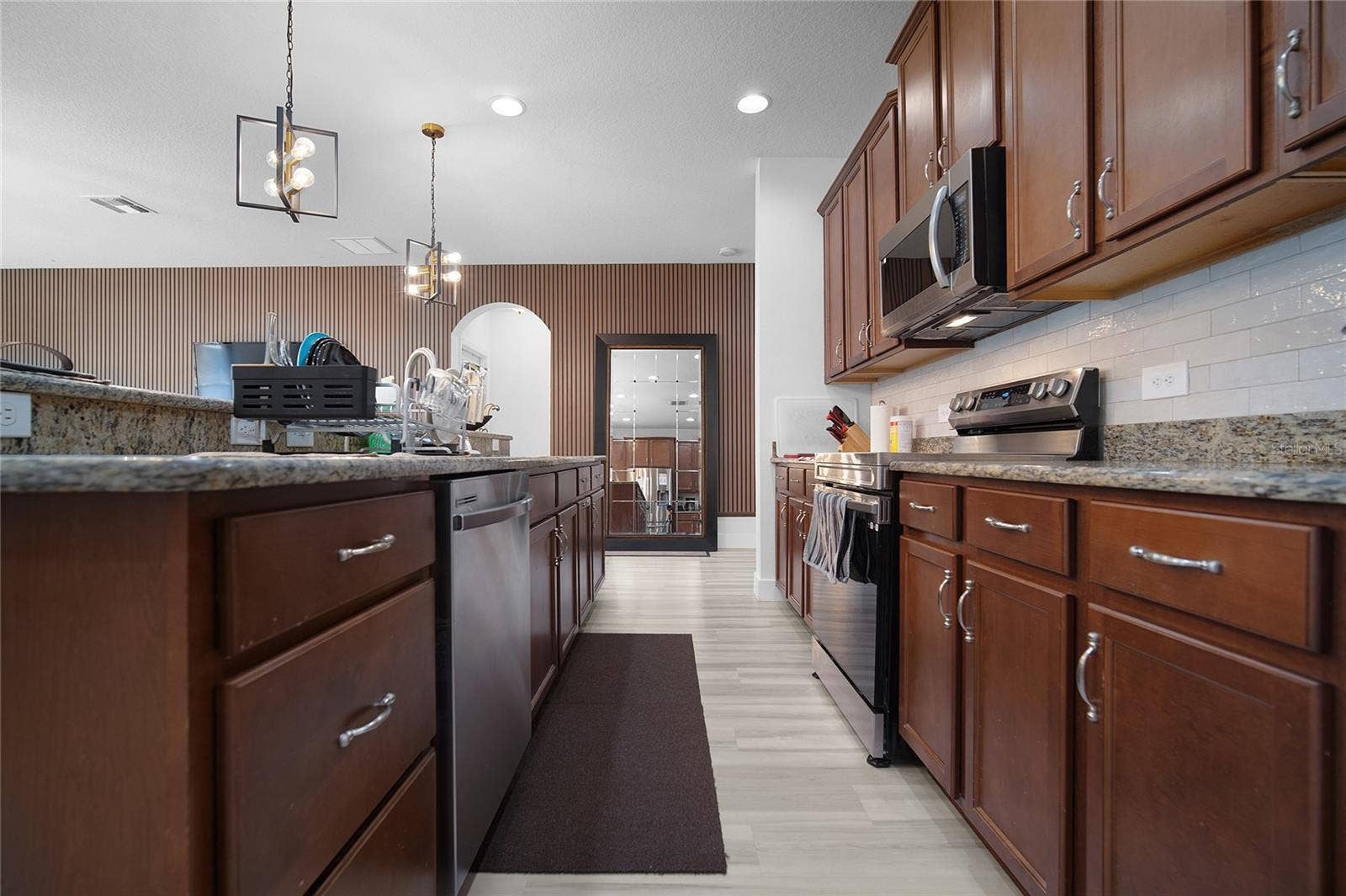 6152 GOLDEN DEWDROP TRAIL, Windermere, FL 34786