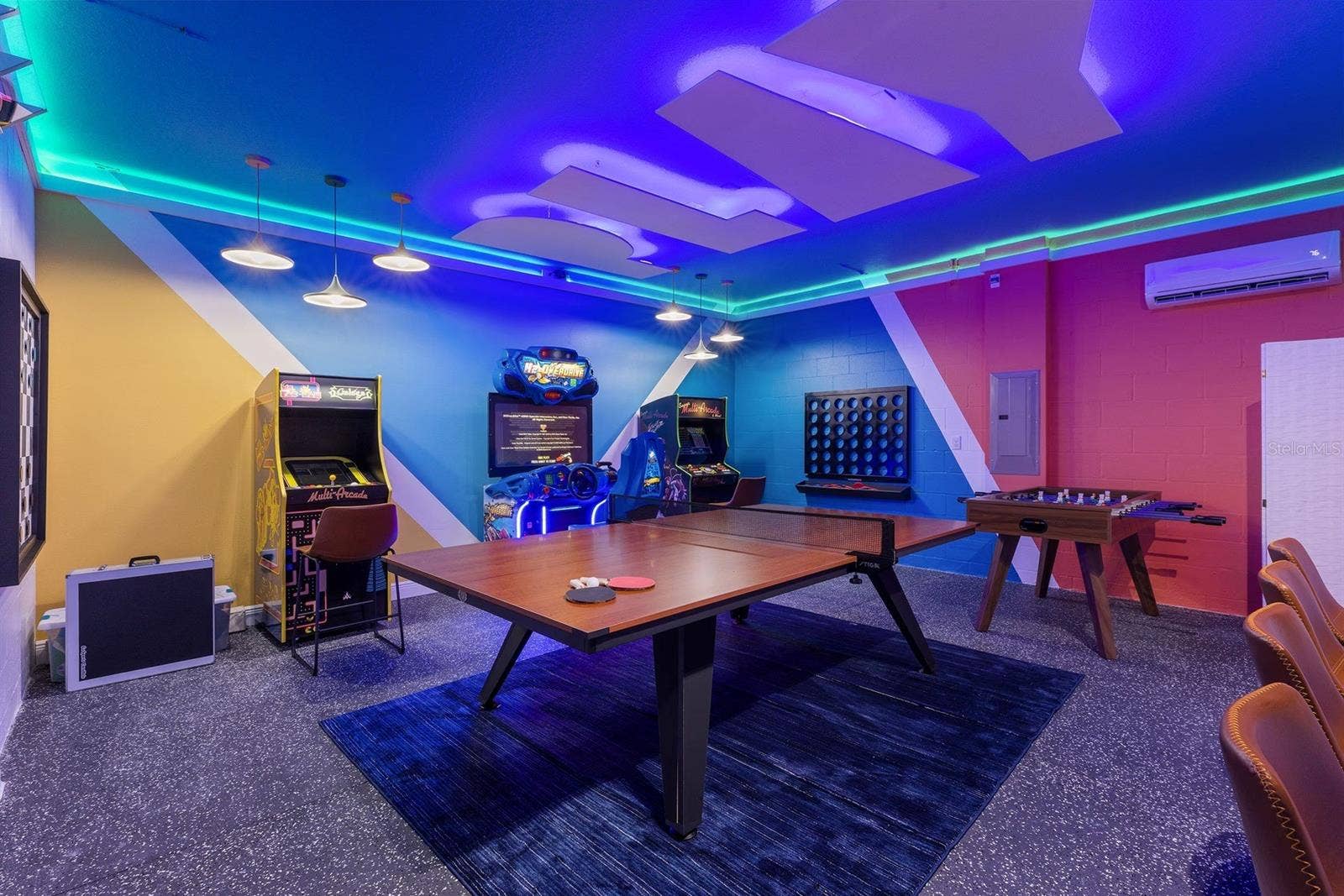 9034 SHADOW MOUNTAIN STREET, Davenport, FL 33896 Games room