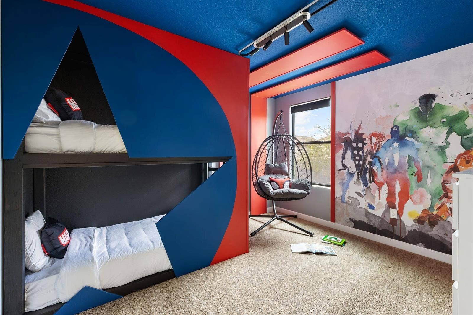 9034 SHADOW MOUNTAIN STREET, Davenport, FL 33896 Avengers bedroom