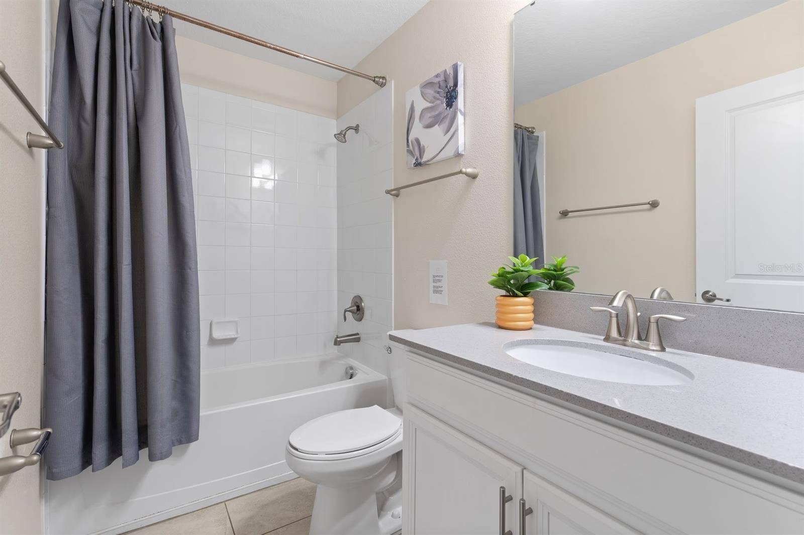 9050 STINGER DRIVE, Davenport, FL 33896 Bathroom 4