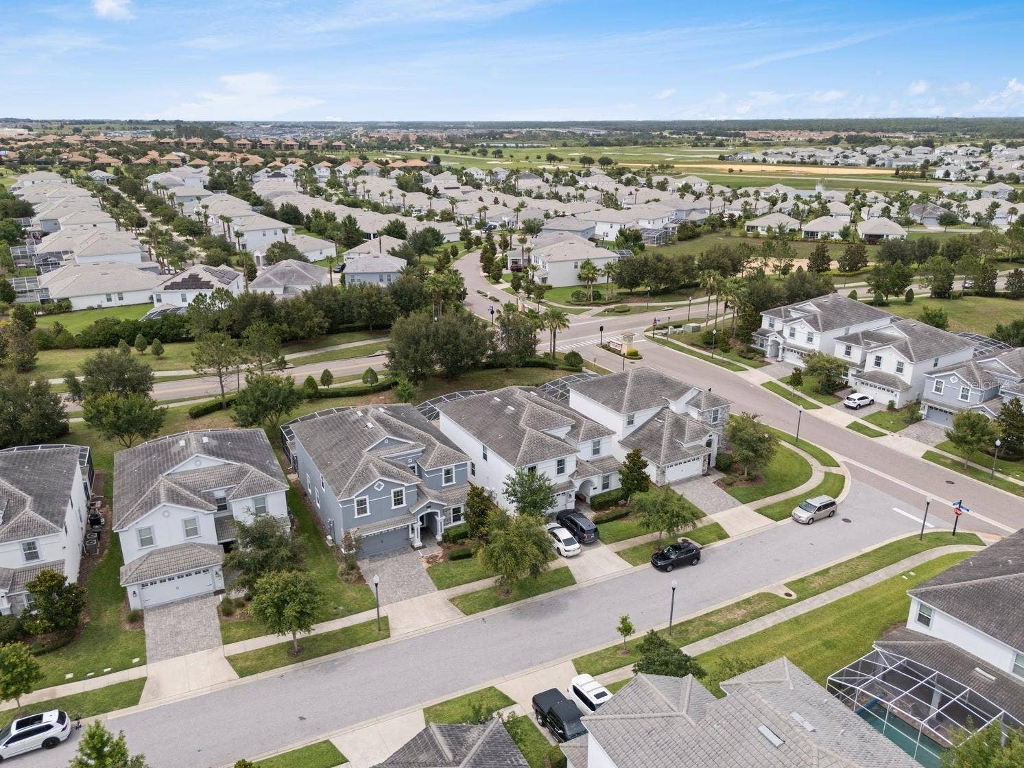 9050 STINGER DRIVE, Davenport, FL 33896 Your new home is waiting for you!
