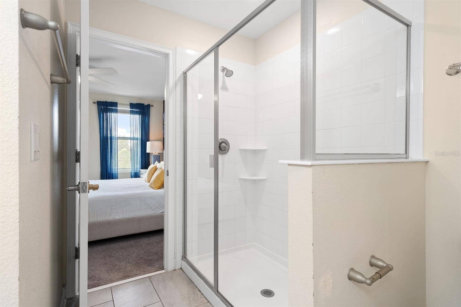 9050 STINGER DRIVE, Davenport, FL 33896 Bathroom 3
