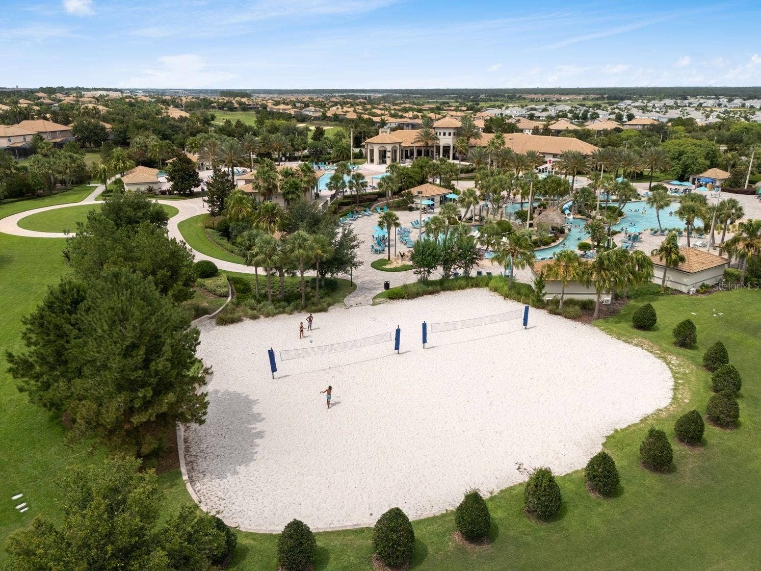 9050 STINGER DRIVE, Davenport, FL 33896 Resort volleyball courts