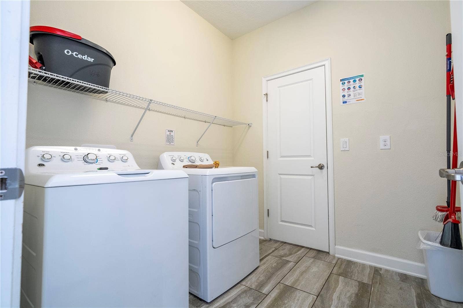 1646 MOON VALLEY DRIVE, Davenport, FL 33896 1646 MOON VALLEY DRIVE, Davenport, FL 33896