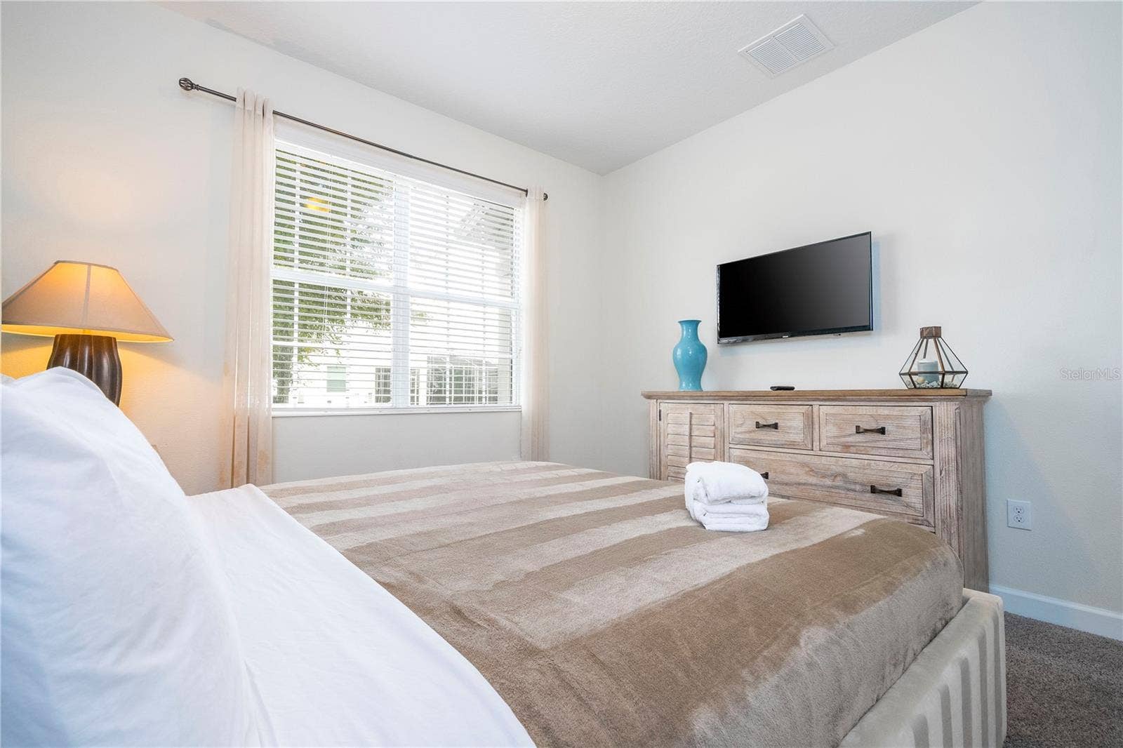 1646 MOON VALLEY DRIVE, Davenport, FL 33896 1646 MOON VALLEY DRIVE, Davenport, FL 33896