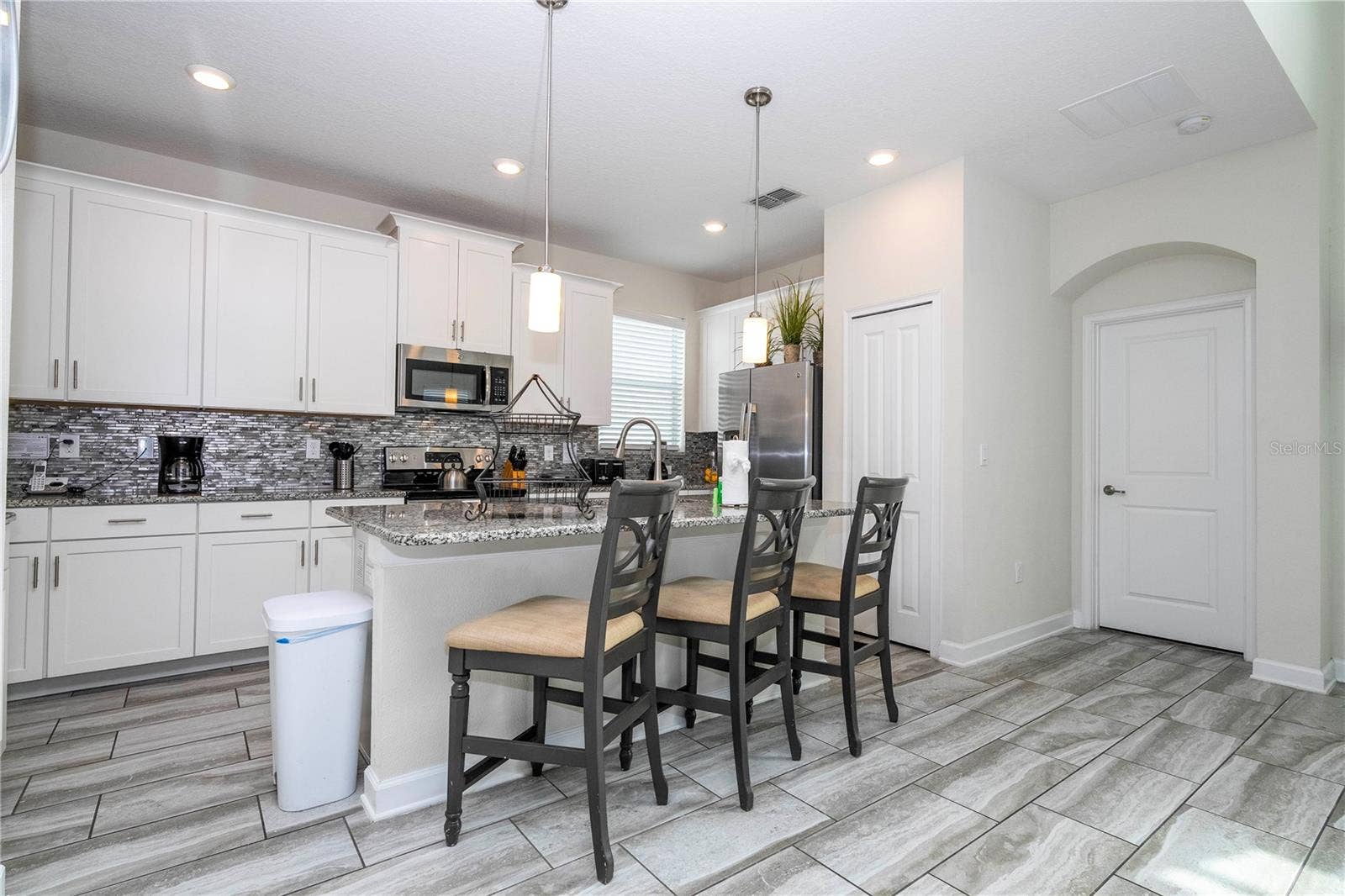 1646 MOON VALLEY DRIVE, Davenport, FL 33896 1646 MOON VALLEY DRIVE, Davenport, FL 33896