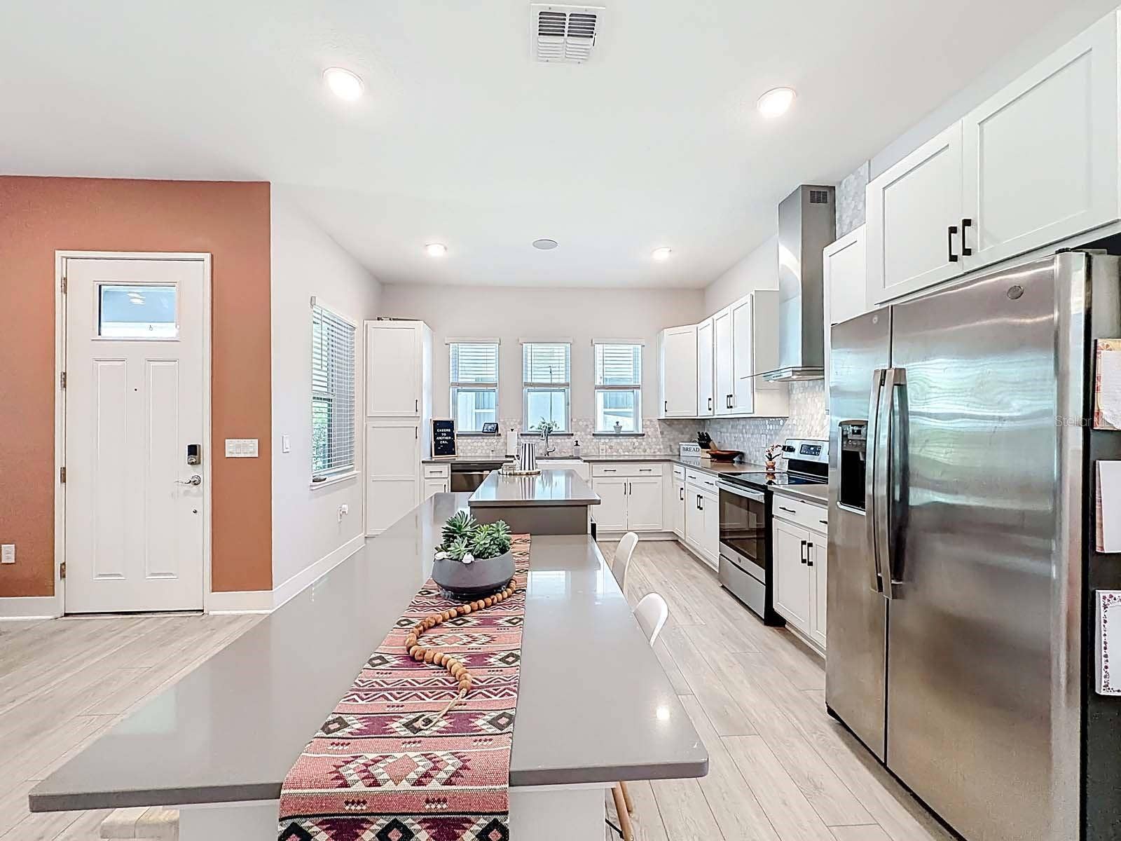13249 CORMACK LANE, Orlando, FL 32827 Kitchen