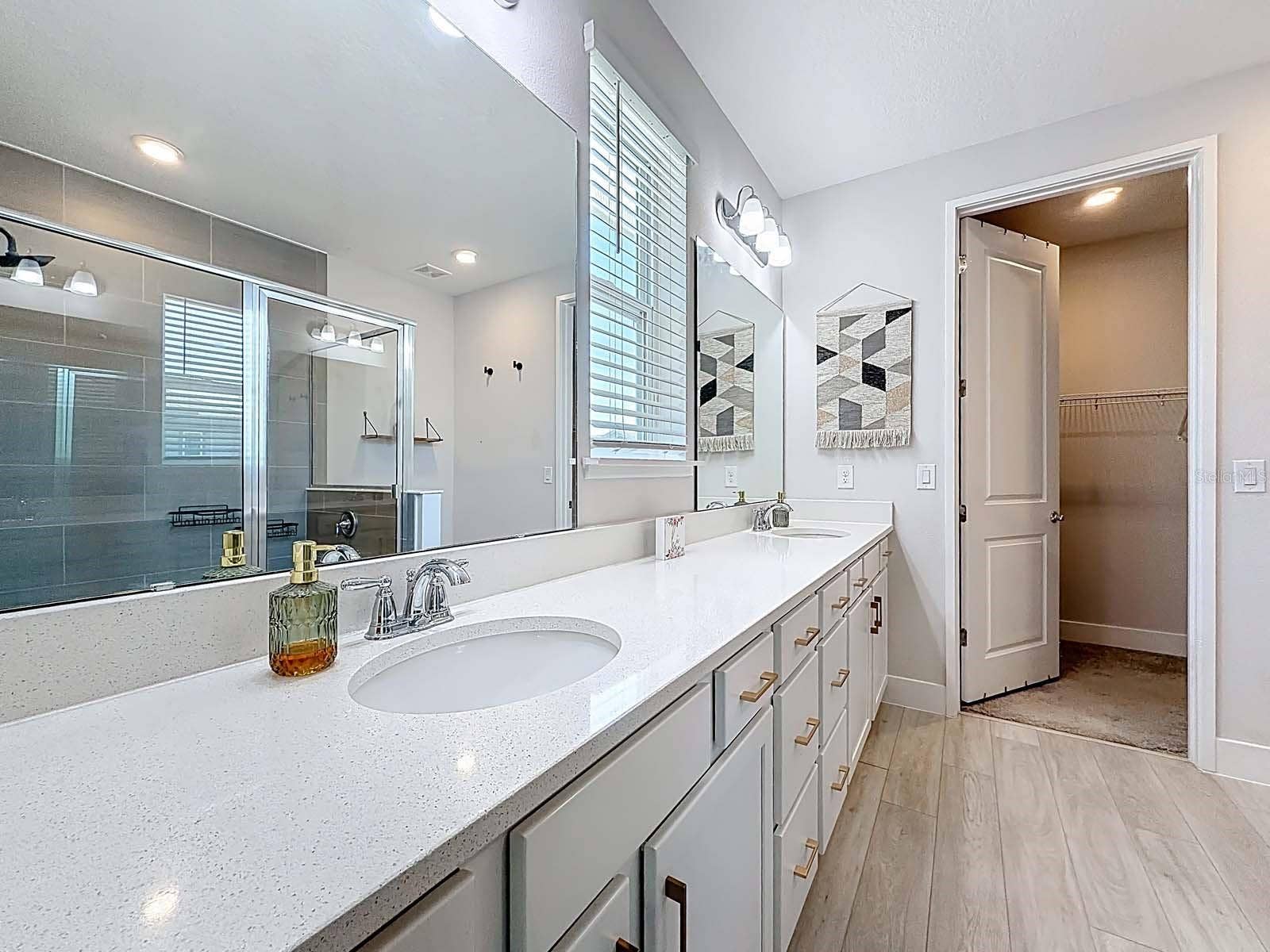 13249 CORMACK LANE, Orlando, FL 32827 Owners Bath