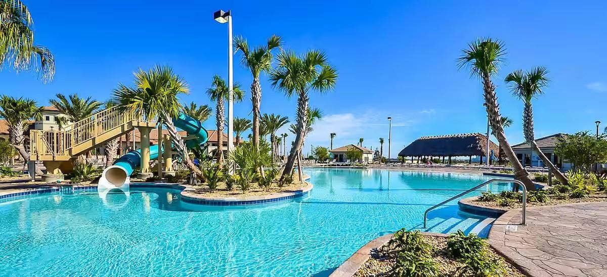 8882 CABOT CLIFFS DRIVE, Davenport, FL 33896 8882 CABOT CLIFFS DRIVE, Davenport, FL 33896