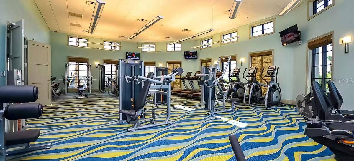 8882 CABOT CLIFFS DRIVE, Davenport, FL 33896 8882 CABOT CLIFFS DRIVE, Davenport, FL 33896