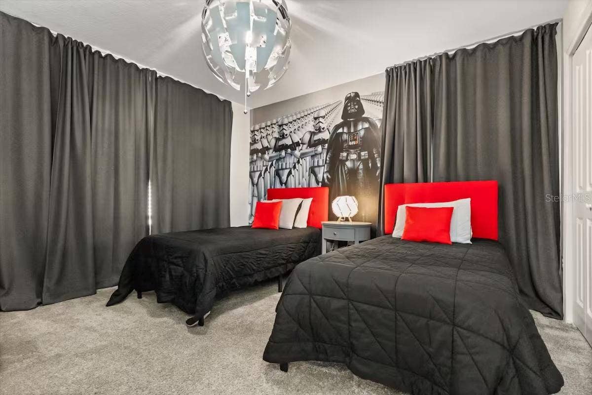 8882 CABOT CLIFFS DRIVE, Davenport, FL 33896 8882 CABOT CLIFFS DRIVE, Davenport, FL 33896