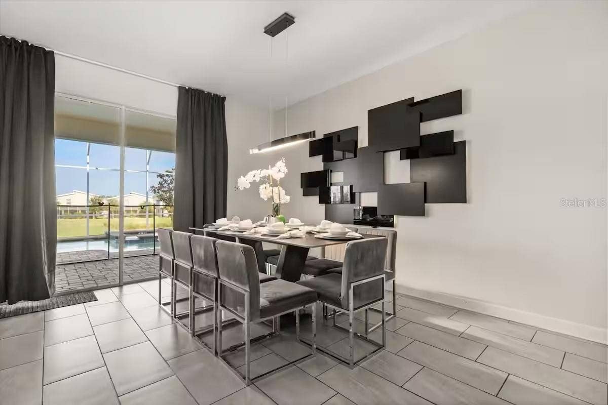 8882 CABOT CLIFFS DRIVE, Davenport, FL 33896 8882 CABOT CLIFFS DRIVE, Davenport, FL 33896