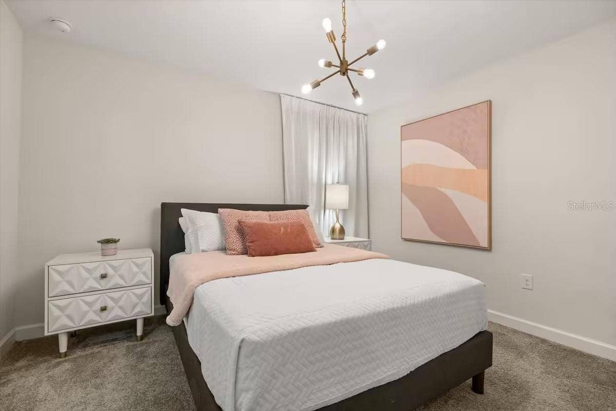 8882 CABOT CLIFFS DRIVE, Davenport, FL 33896 8882 CABOT CLIFFS DRIVE, Davenport, FL 33896
