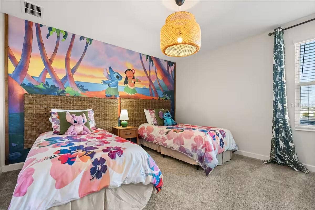 8882 CABOT CLIFFS DRIVE, Davenport, FL 33896 8882 CABOT CLIFFS DRIVE, Davenport, FL 33896