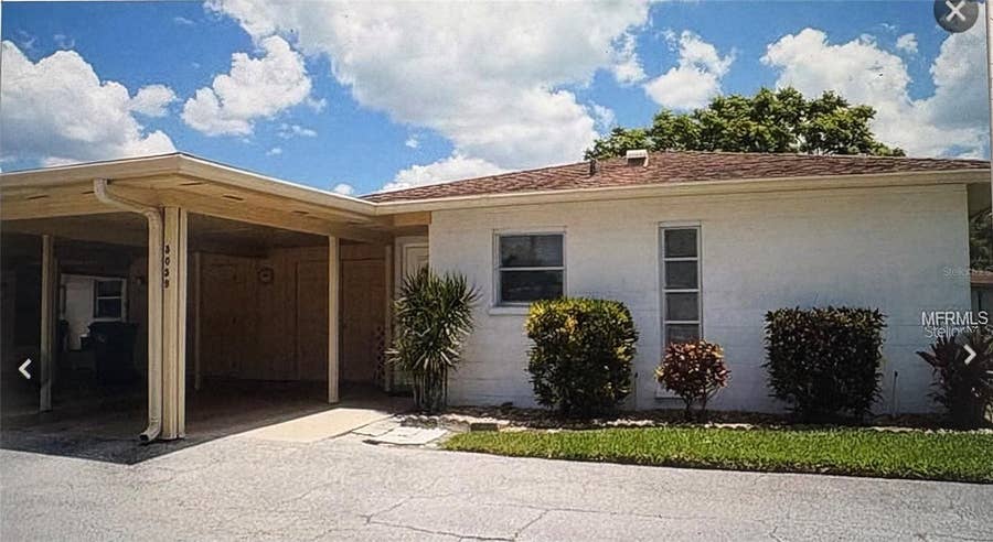 Property photo for 5059 LIVE OAK CIRCLE, #5059, Bradenton, FL