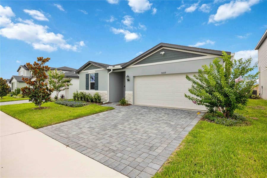 Property photo for 5009 KATRINA DRIVE, Haines City, FL