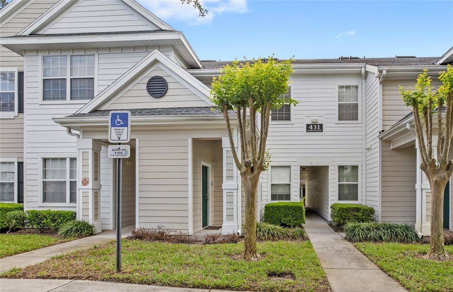 Property photo for 431 SOUTHERN PECAN CIRCLE, #201, Winter Garden, FL