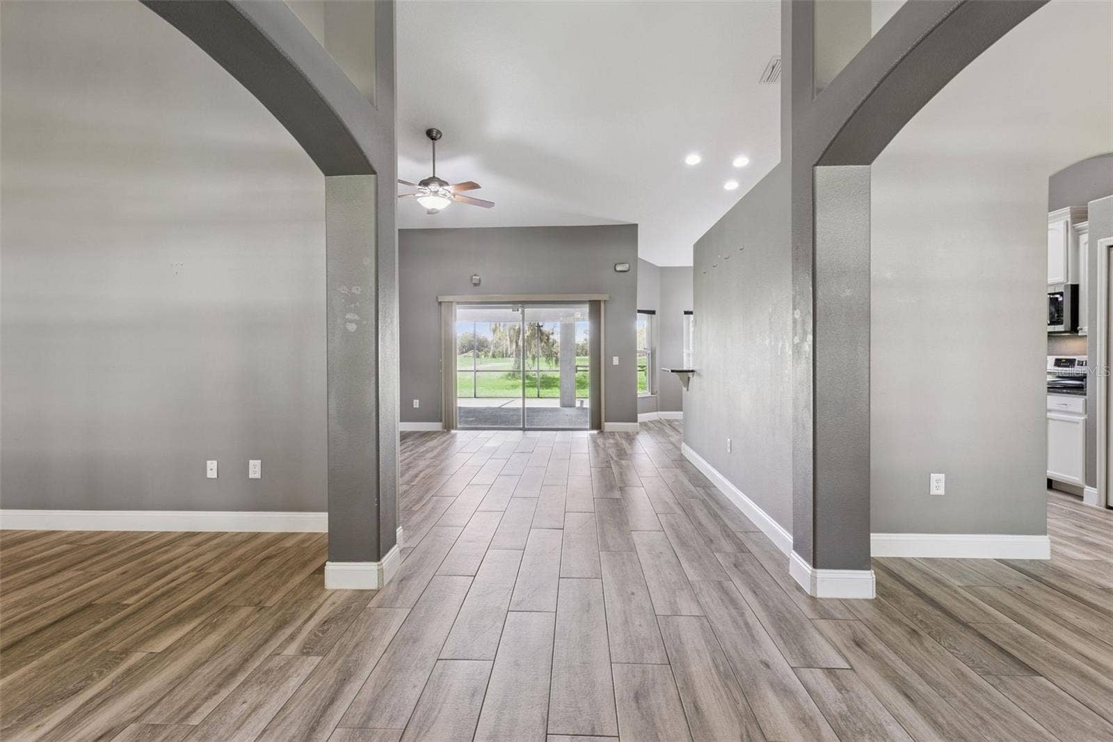 31038 FAIRVISTA DRIVE, Tavares, FL 32778 31038 FAIRVISTA DRIVE, Tavares, FL 32778