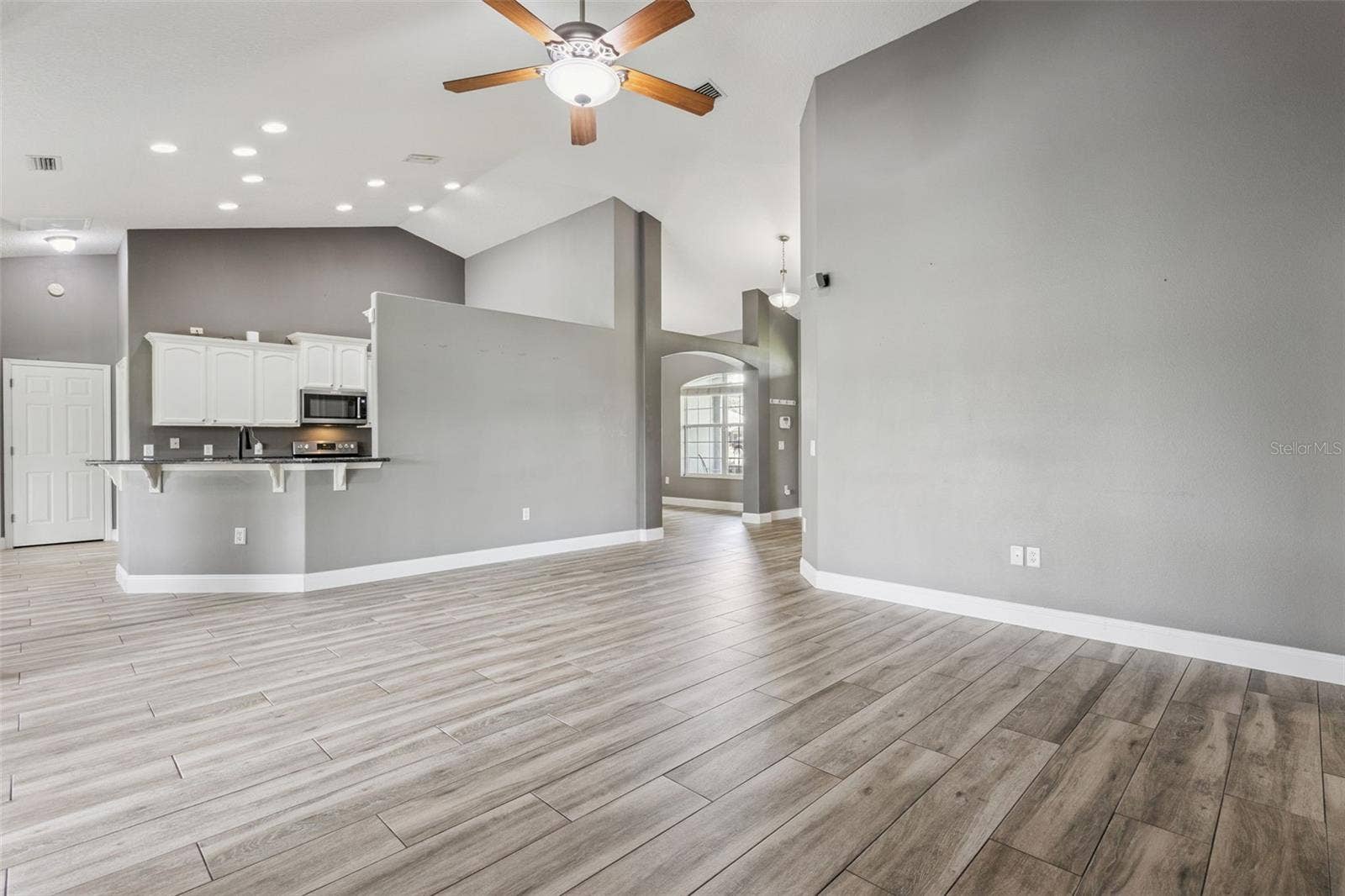 31038 FAIRVISTA DRIVE, Tavares, FL 32778 31038 FAIRVISTA DRIVE, Tavares, FL 32778