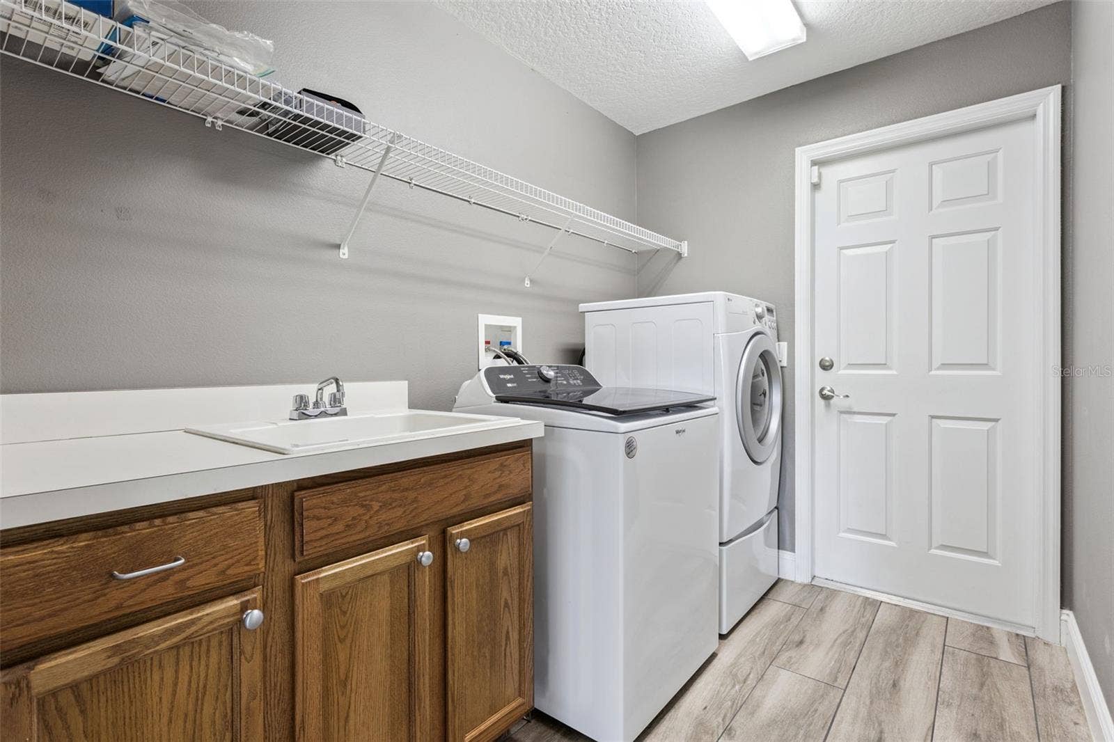 31038 FAIRVISTA DRIVE, Tavares, FL 32778 laundry room