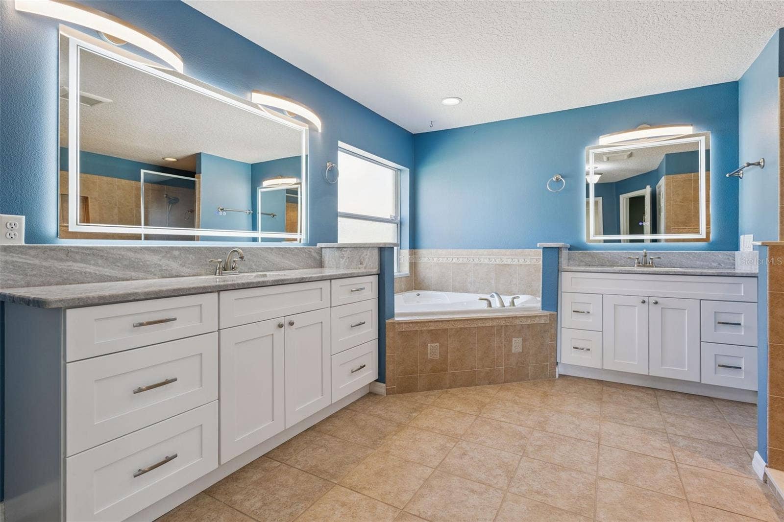 31038 FAIRVISTA DRIVE, Tavares, FL 32778 31038 FAIRVISTA DRIVE, Tavares, FL 32778