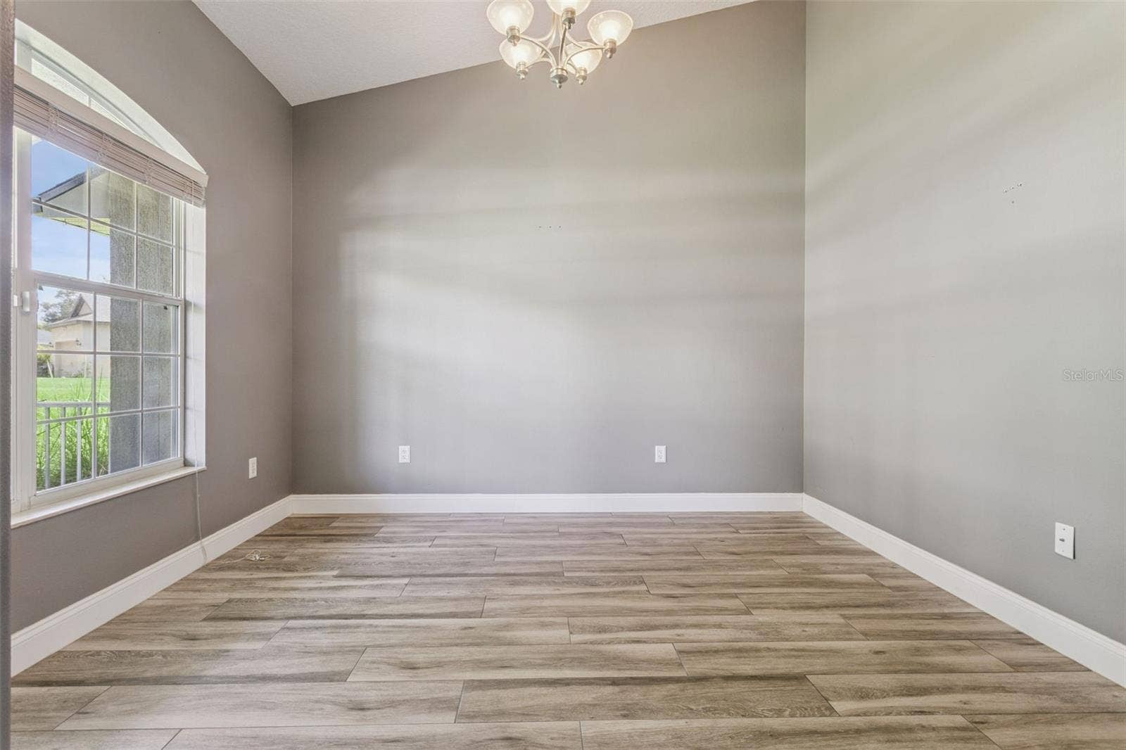 31038 FAIRVISTA DRIVE, Tavares, FL 32778 31038 FAIRVISTA DRIVE, Tavares, FL 32778