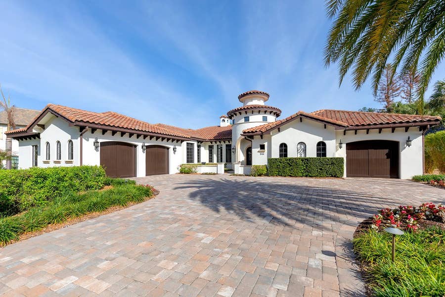 Property photo for 9144 ISLEWORTH GARDENS DRIVE, Windermere, FL