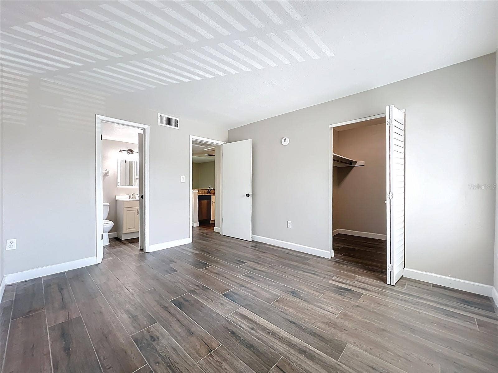 590 ORANGE DRIVE, #136, Altamonte Springs, FL 32701 Master Bedroom