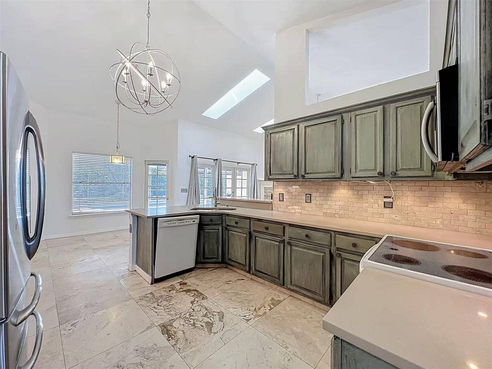9144 GALLEON COURT, Orlando, FL 32819 9144 GALLEON COURT, Orlando, FL 32819