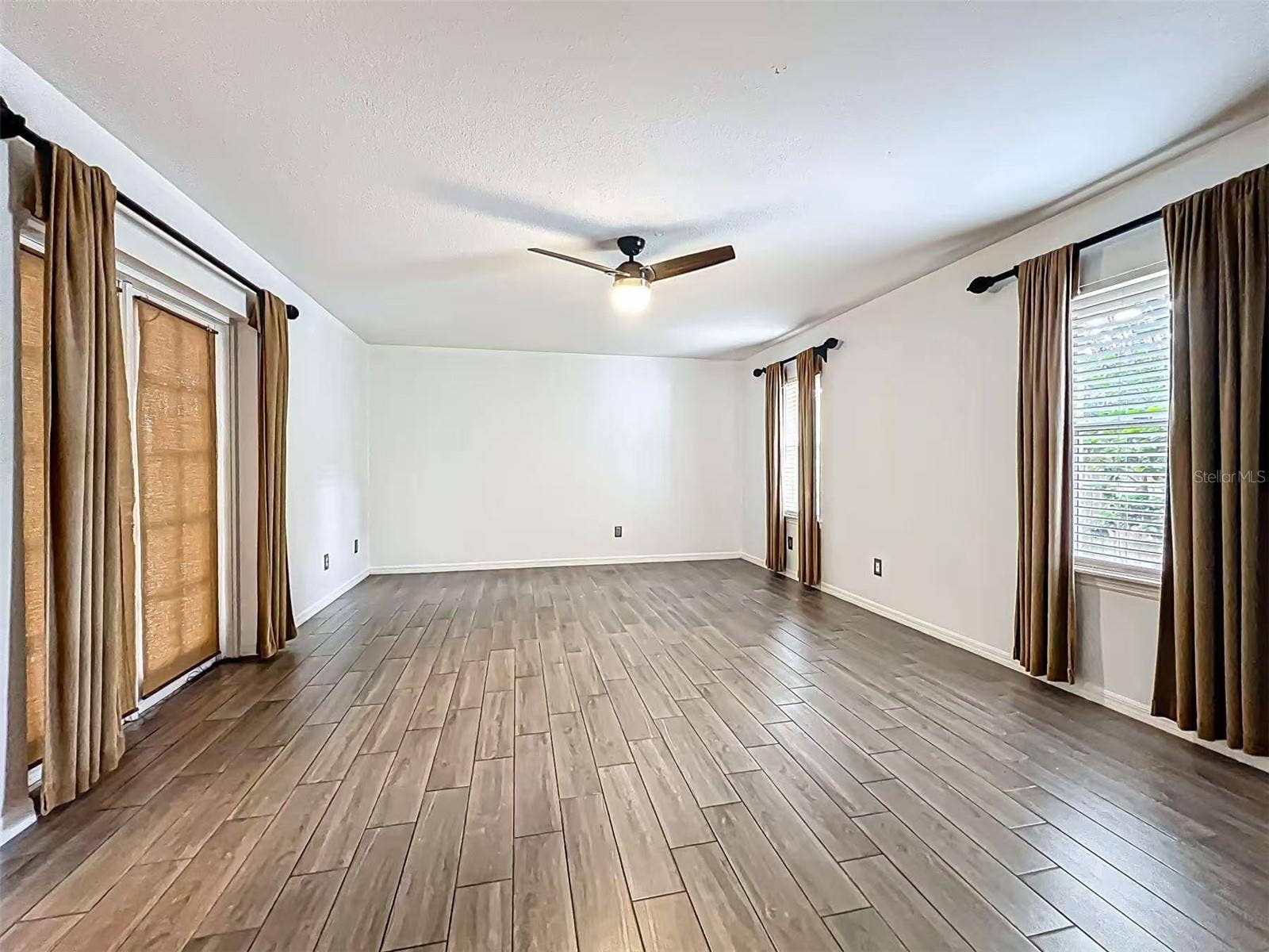9144 GALLEON COURT, Orlando, FL 32819 9144 GALLEON COURT, Orlando, FL 32819