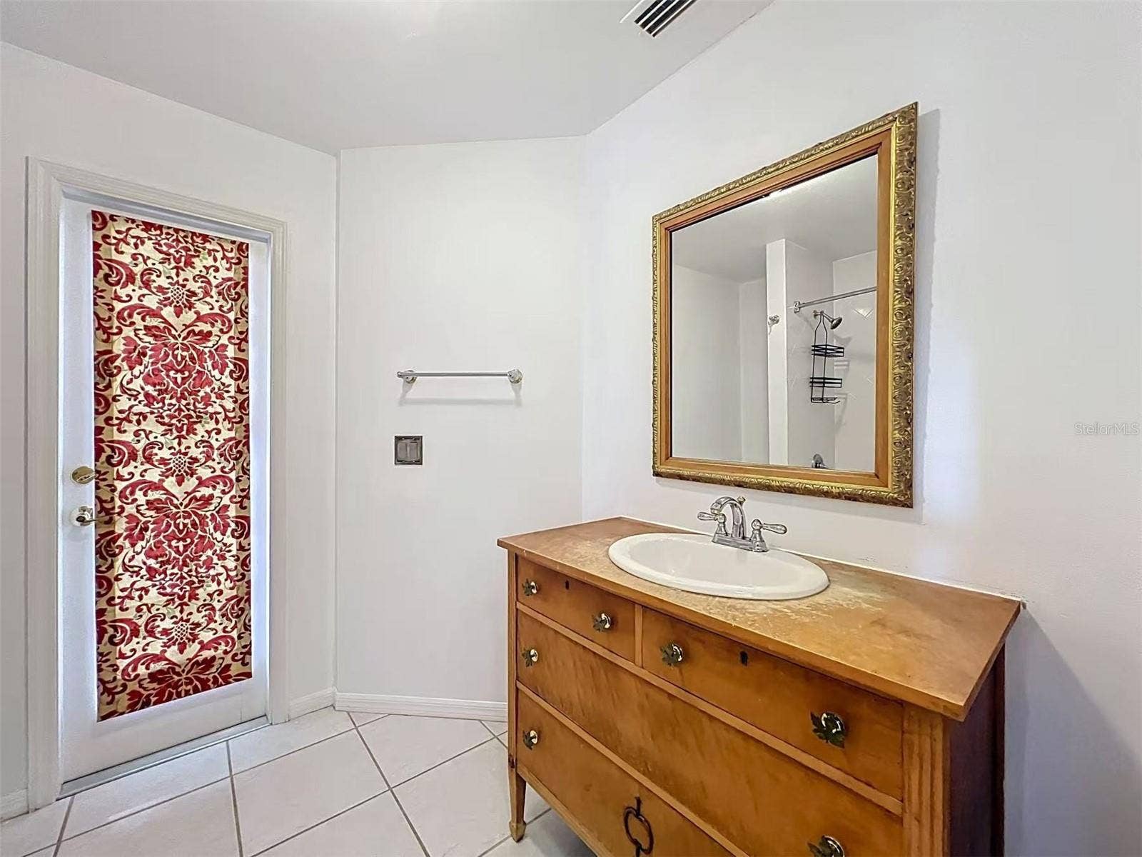 9144 GALLEON COURT, Orlando, FL 32819 9144 GALLEON COURT, Orlando, FL 32819