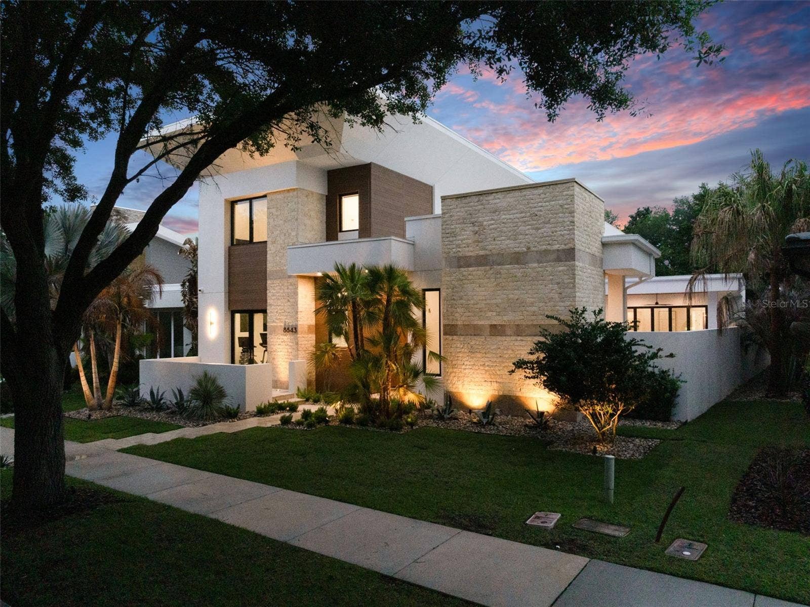 8643 FARTHINGTON WAY, Orlando, FL 32827 Front at Dusk
