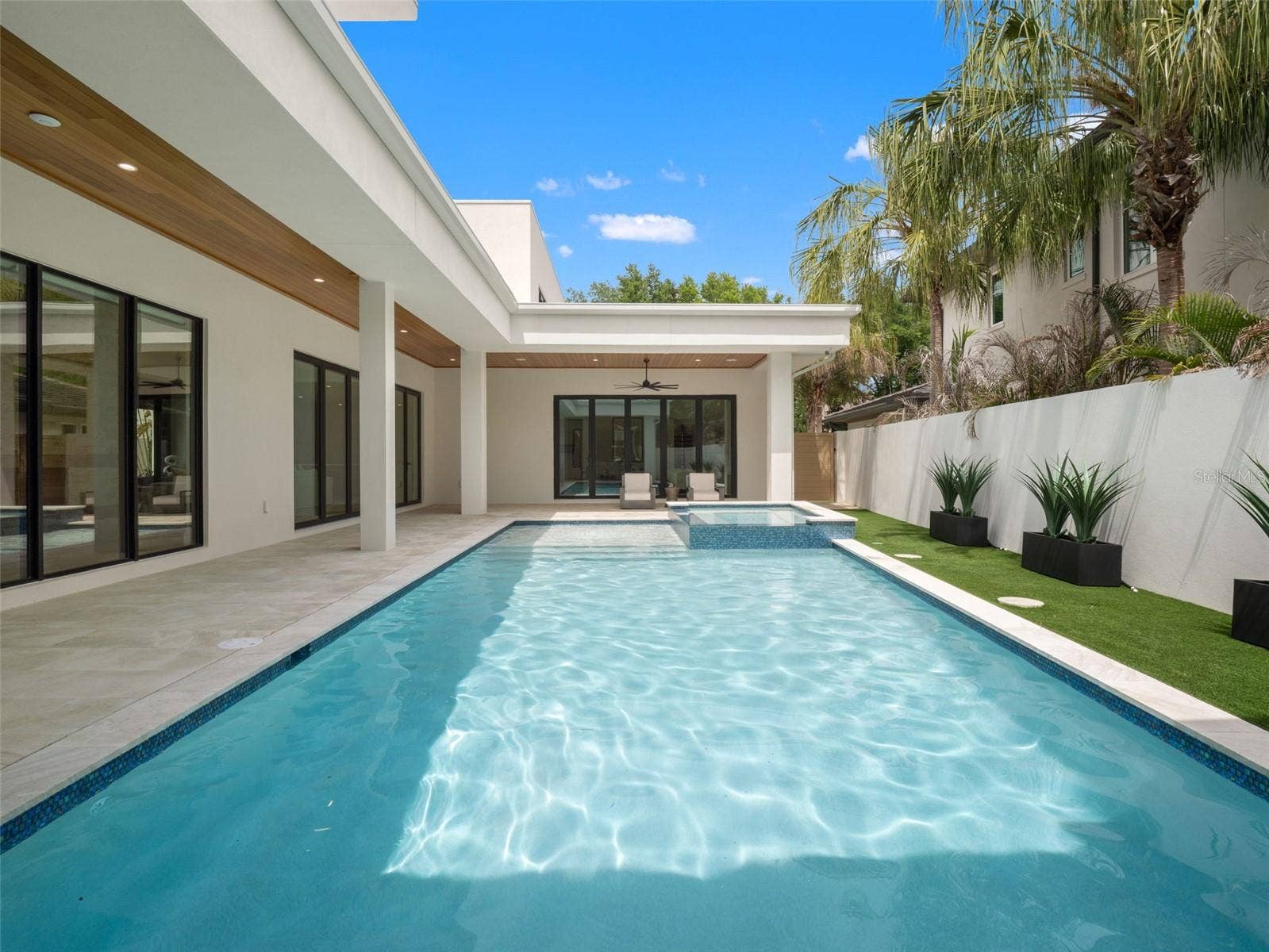 8643 FARTHINGTON WAY, Orlando, FL 32827 Heated & Salt Pool & Spa