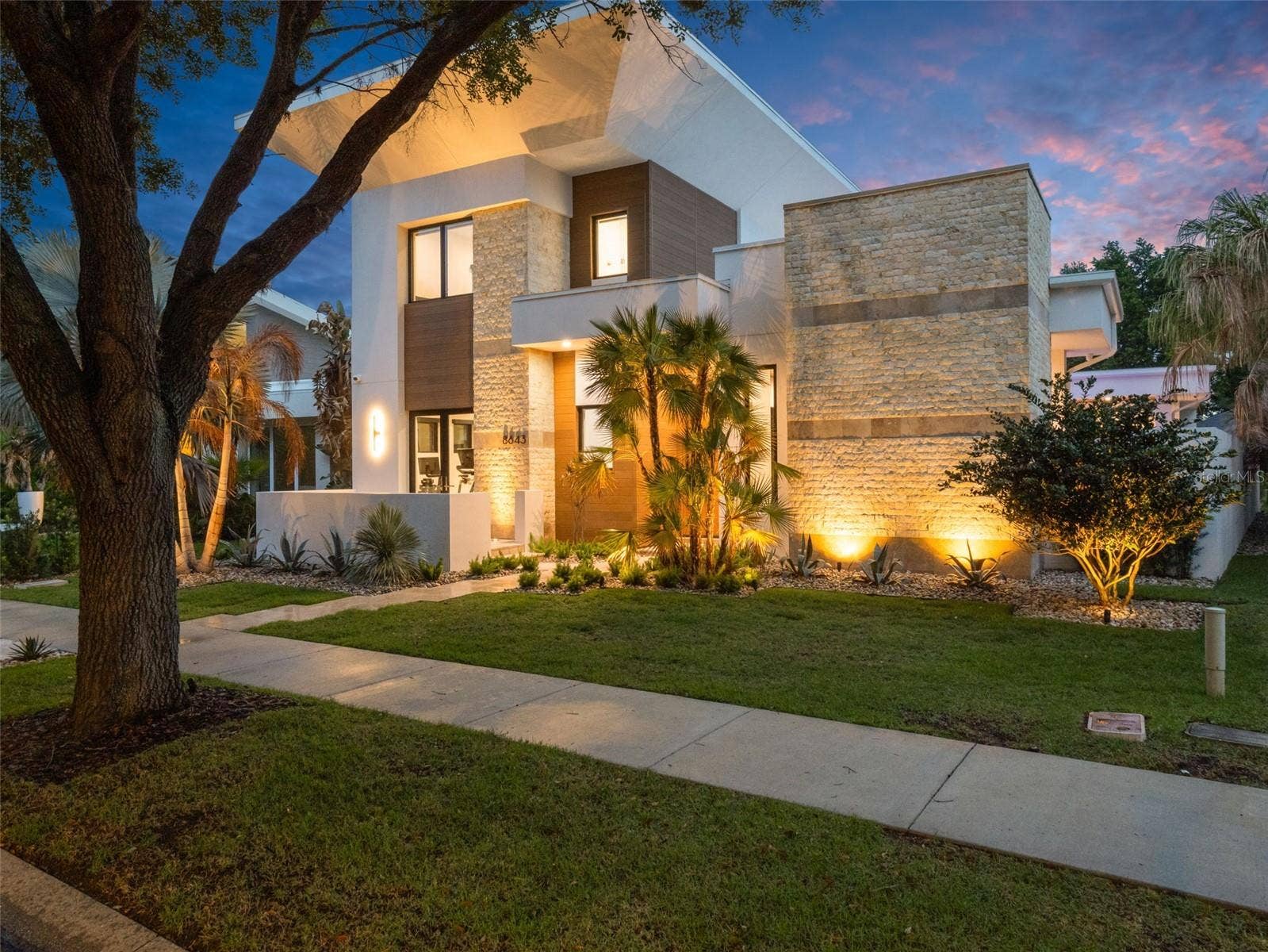 8643 FARTHINGTON WAY, Orlando, FL 32827 Front at Dusk