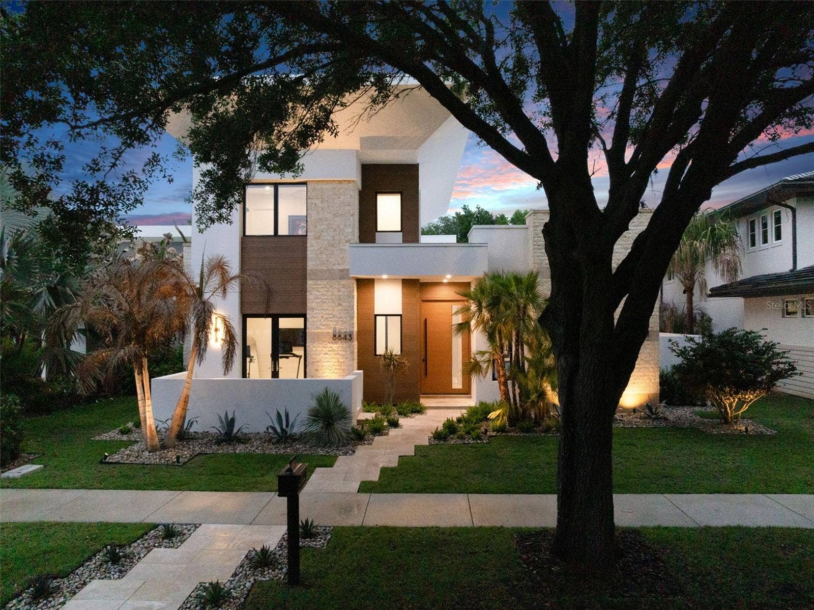8643 FARTHINGTON WAY, Orlando, FL 32827 Front at Dusk