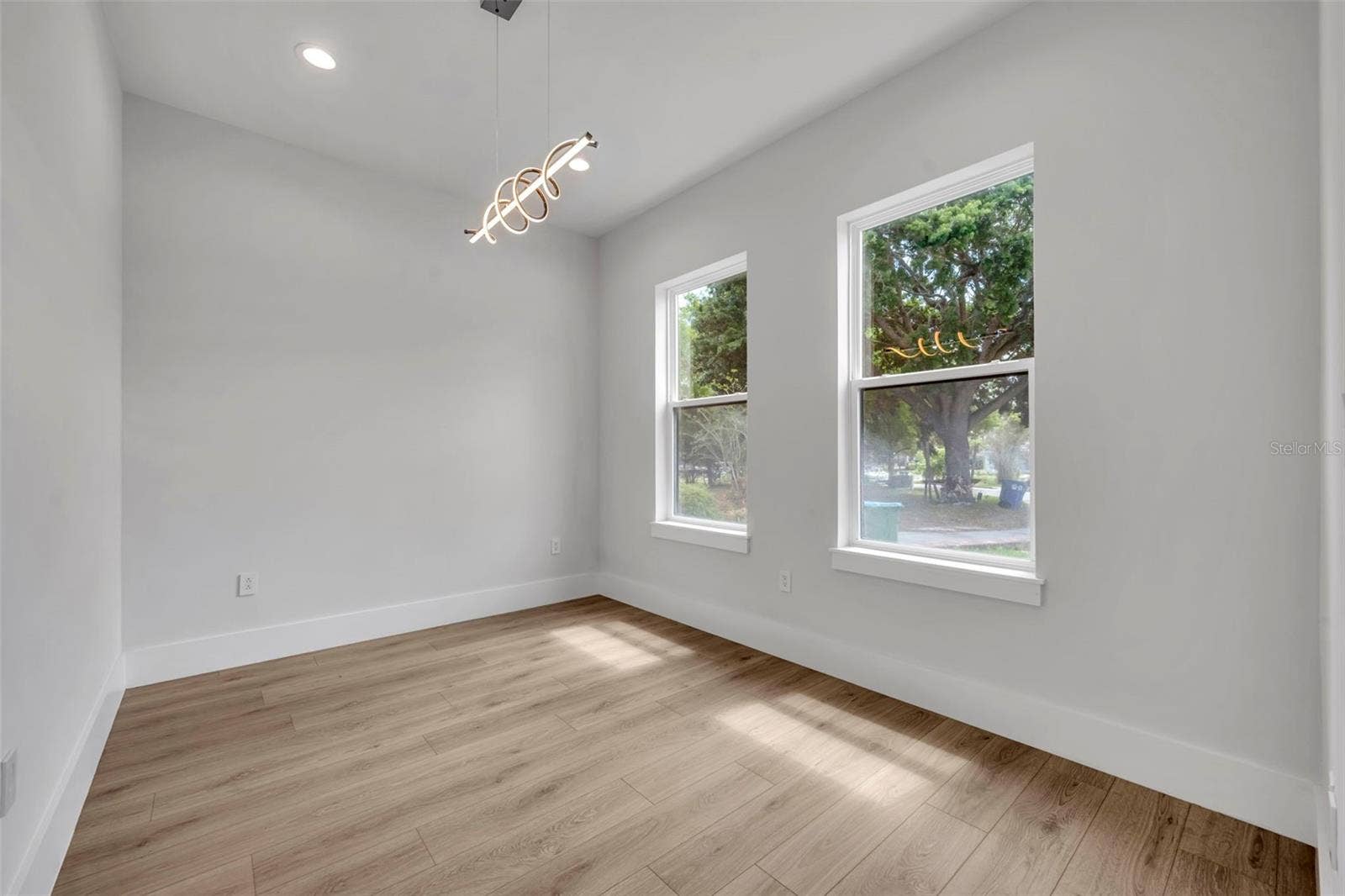 102 BELL PLACE, Winter Park, FL 32792 102 BELL PLACE, Winter Park, FL 32792