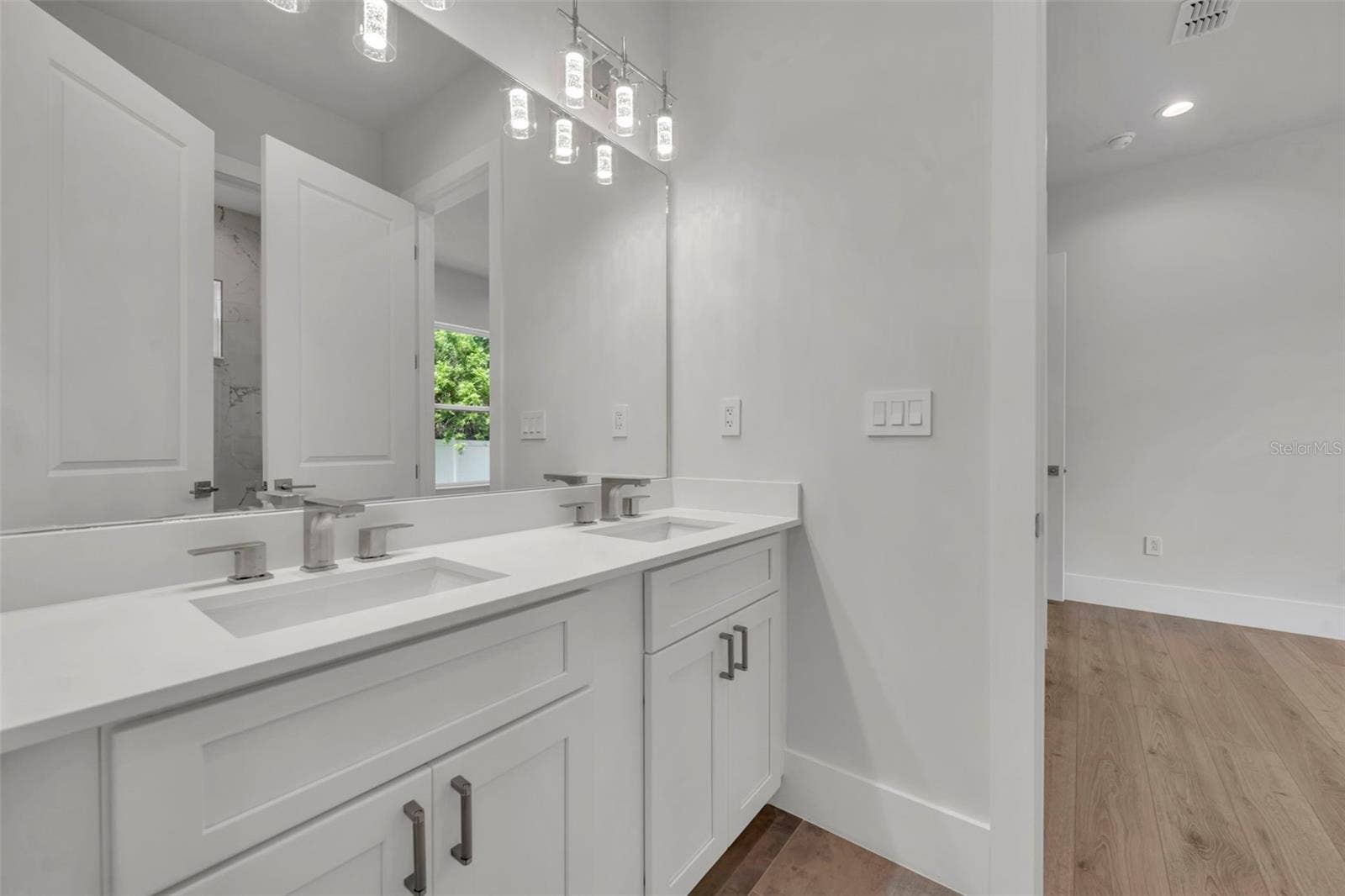 102 BELL PLACE, Winter Park, FL 32792 102 BELL PLACE, Winter Park, FL 32792