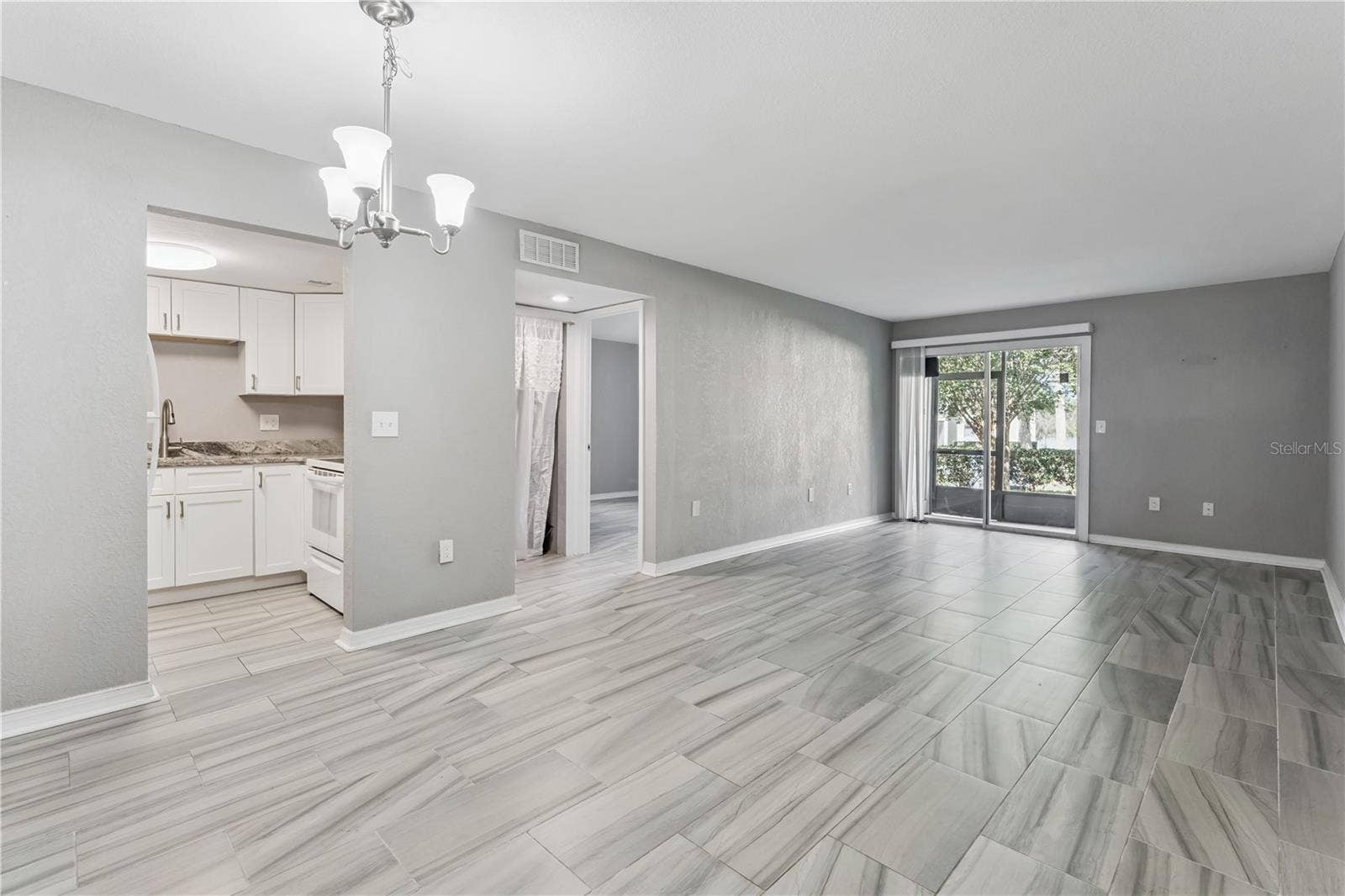 950 LAKE DESTINY ROAD, #B, Altamonte Springs, FL 32714 950 LAKE DESTINY ROAD, #B, Altamonte Springs, FL 32714