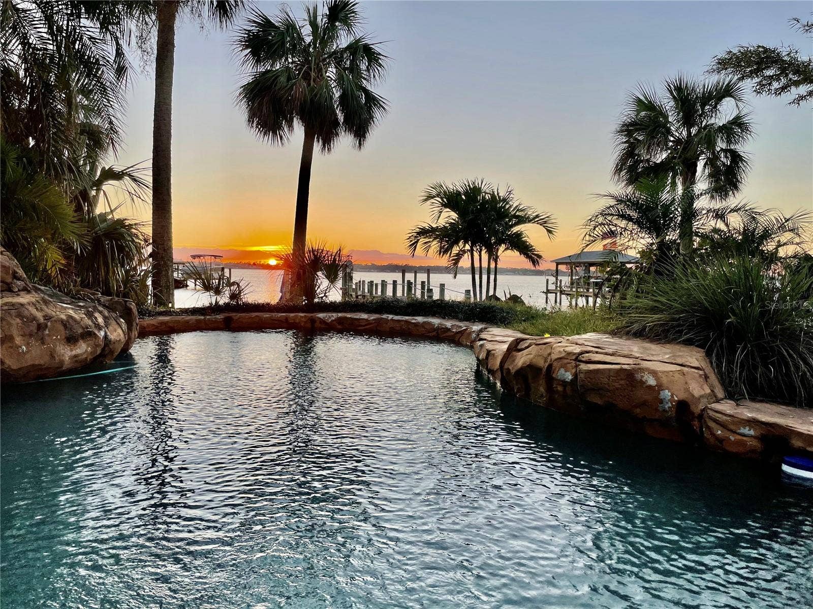 2904 S PENINSULA DR, Daytona Beach Shores, FL 32118 Amazing Sunsets
