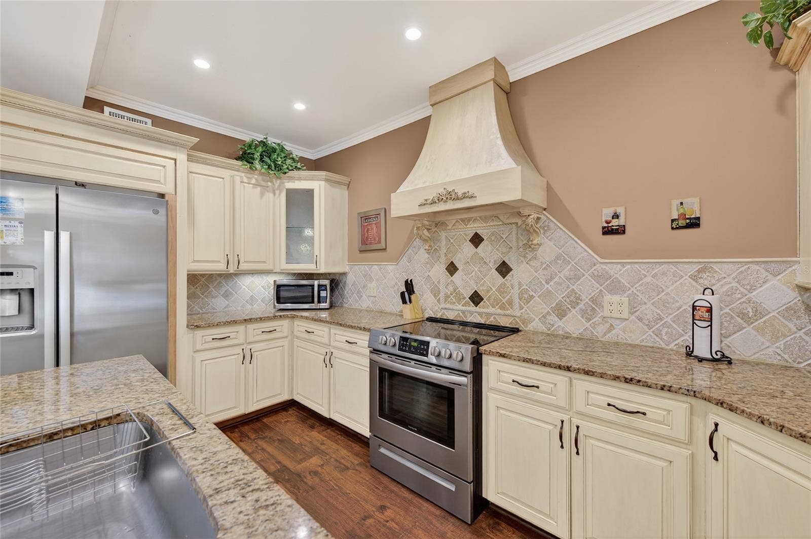 2904 S PENINSULA DR, Daytona Beach Shores, FL 32118 2904 S PENINSULA DR, Daytona Beach Shores, FL 32118