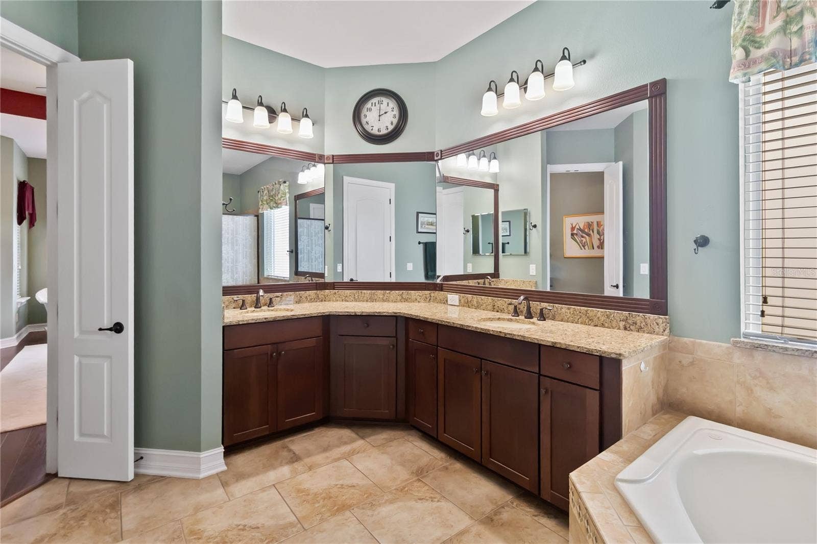 4257 ISLE VISTA AVENUE, Belle Isle, FL 32812 4257 ISLE VISTA AVENUE, Belle Isle, FL 32812