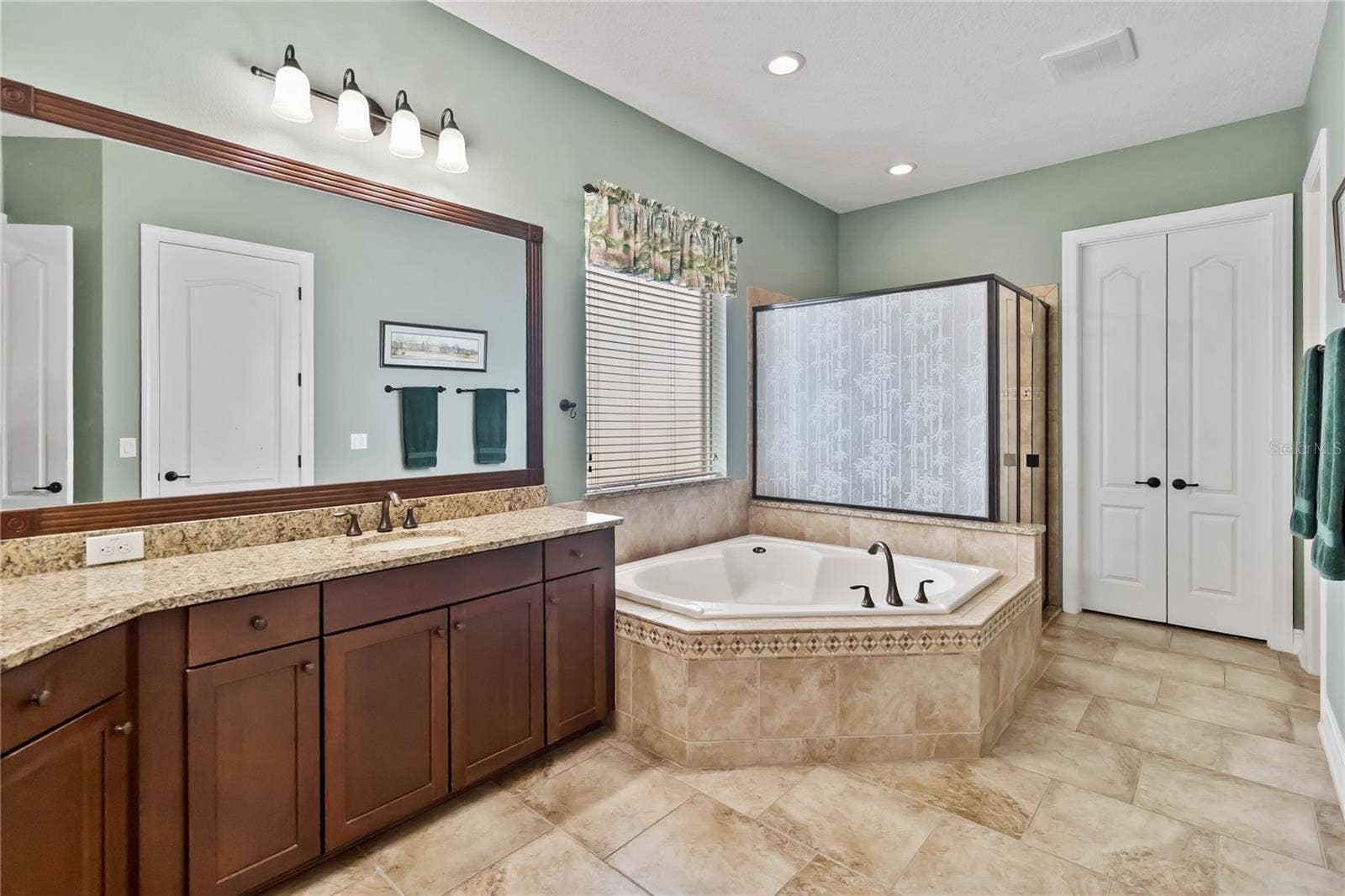 4257 ISLE VISTA AVENUE, Belle Isle, FL 32812 4257 ISLE VISTA AVENUE, Belle Isle, FL 32812