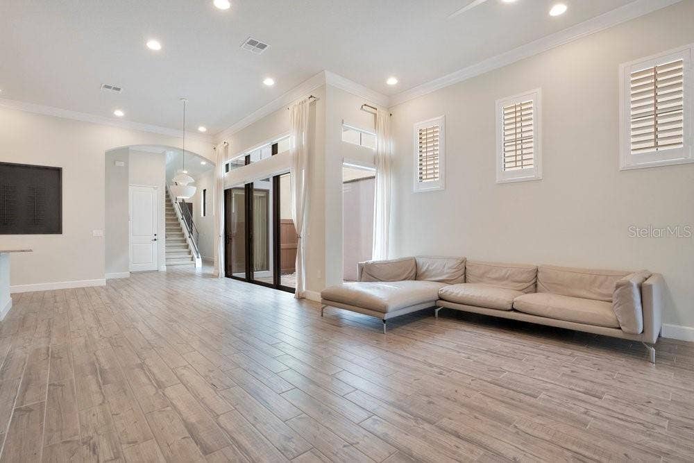 8394 VIA VITTORIA WAY, Orlando, FL 32819 8394 VIA VITTORIA WAY, Orlando, FL 32819