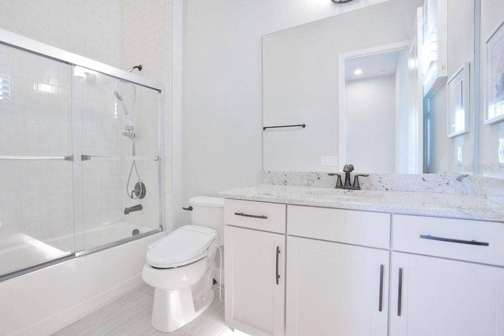 8394 VIA VITTORIA WAY, Orlando, FL 32819 8394 VIA VITTORIA WAY, Orlando, FL 32819