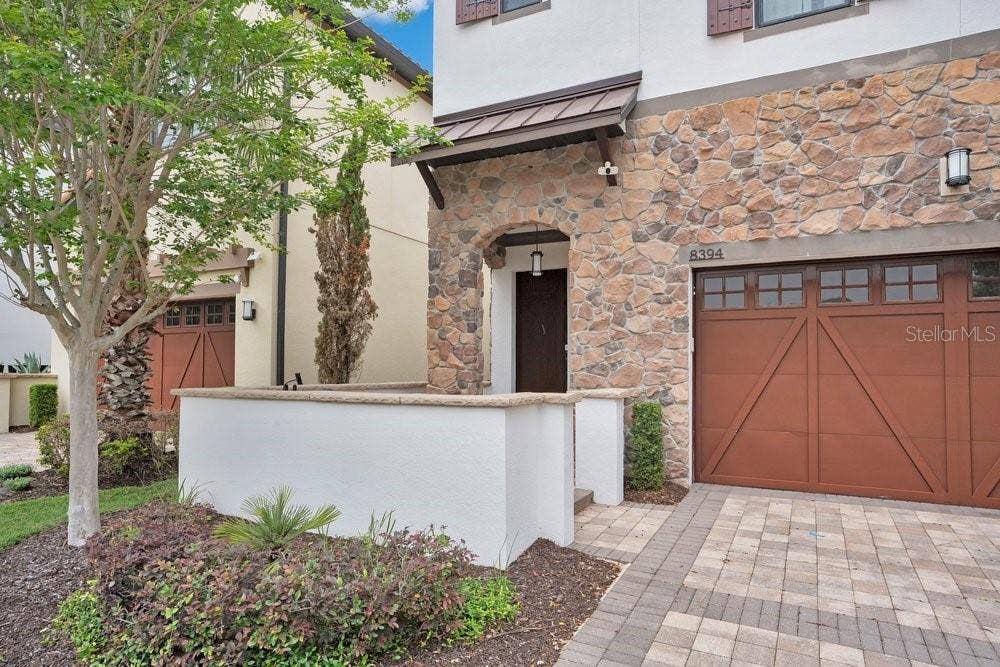 8394 VIA VITTORIA WAY, Orlando, FL 32819 8394 VIA VITTORIA WAY, Orlando, FL 32819