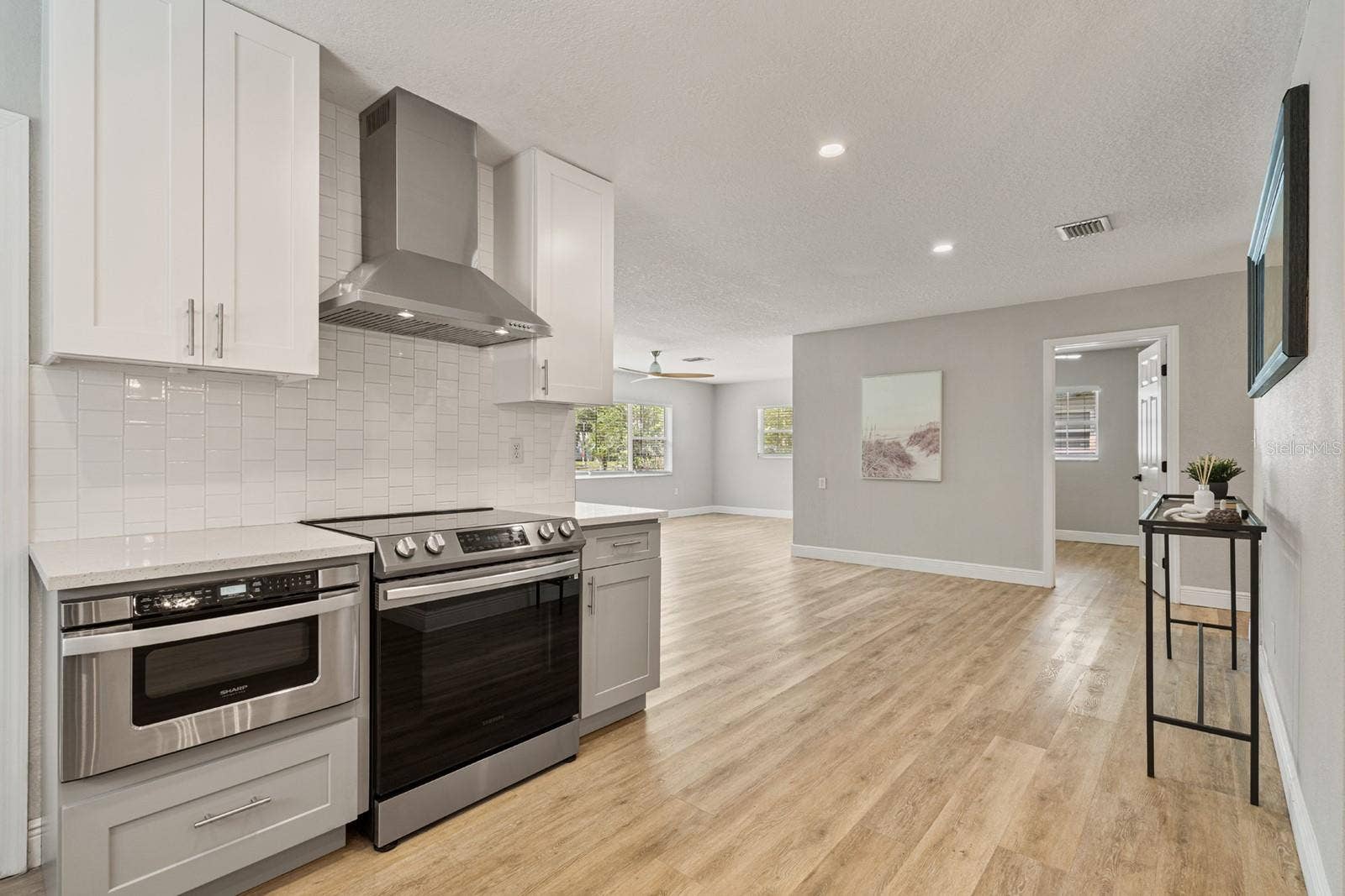 1741 WESTCHESTER AVENUE, Winter Park, FL 32789 Kitchen