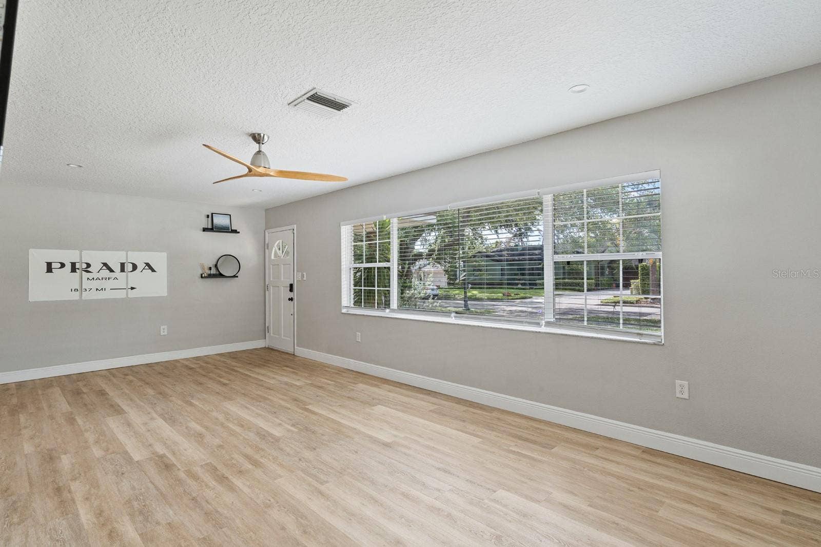 1741 WESTCHESTER AVENUE, Winter Park, FL 32789 Living Room