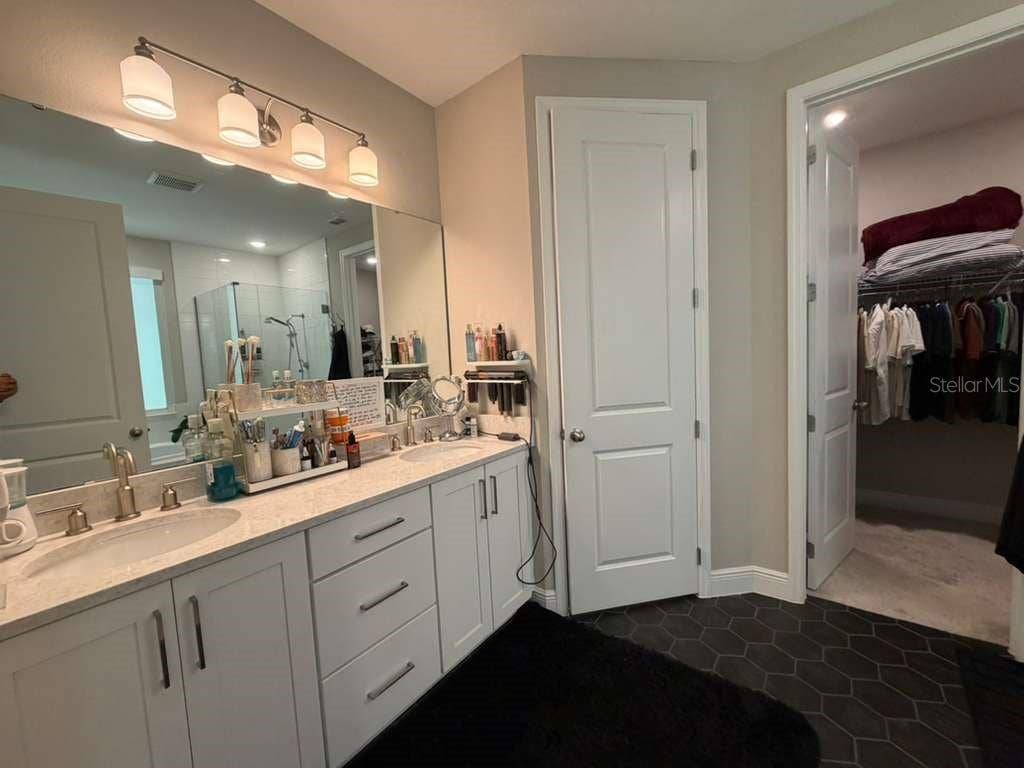 11243 PIXIE MANDARIN COURT, Winter Garden, FL 34787 11243 PIXIE MANDARIN COURT, Winter Garden, FL 34787