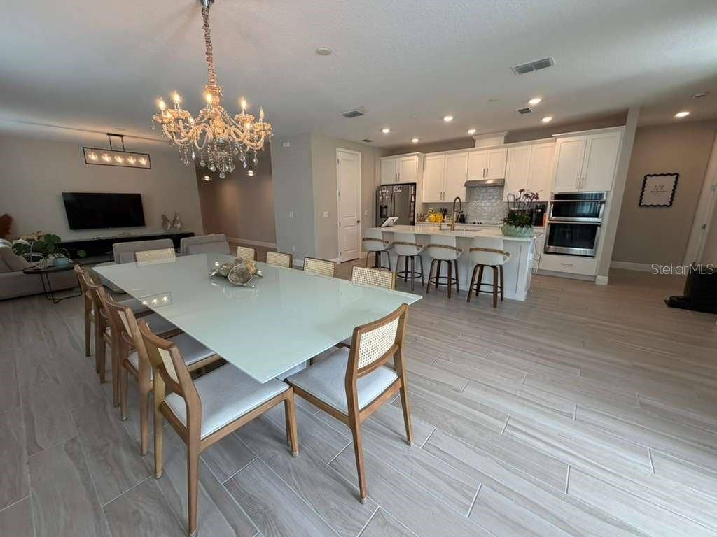 11243 PIXIE MANDARIN COURT, Winter Garden, FL 34787 11243 PIXIE MANDARIN COURT, Winter Garden, FL 34787